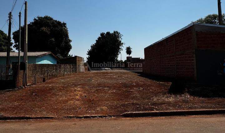 Terreno/Lote no Jardim Márcia em Dourados/MS