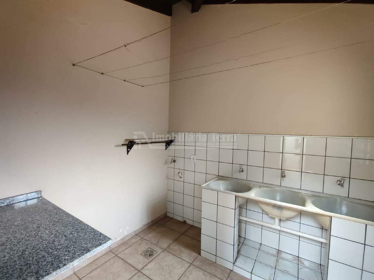 Casa com 5 quartos sendo 1 suíte no Vila Rui Barbosa em Dourados/MS — foto 14