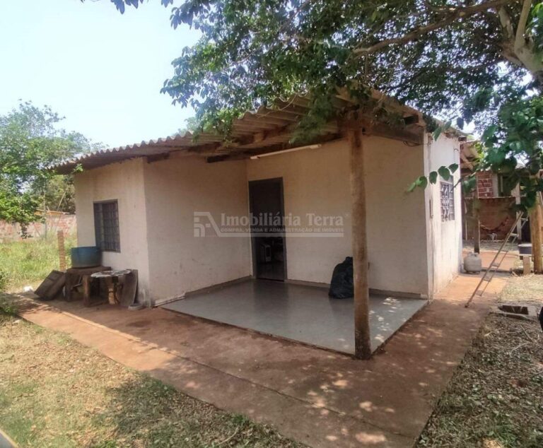 Rural com 2 quartos no Altos da Lagoa em Dourados/MS