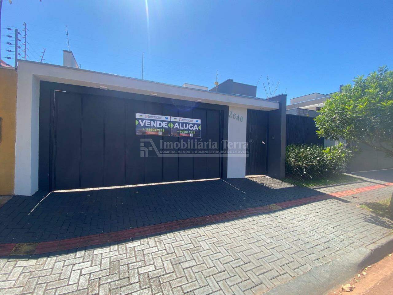 Casa com 3 quartos sendo 1 suíte no Jardim Cristhais em Dourados/MS — foto 1