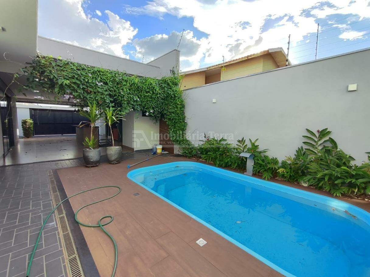 Casa com 3 quartos sendo 1 suíte no Jardim Cristhais em Dourados/MS — foto 14