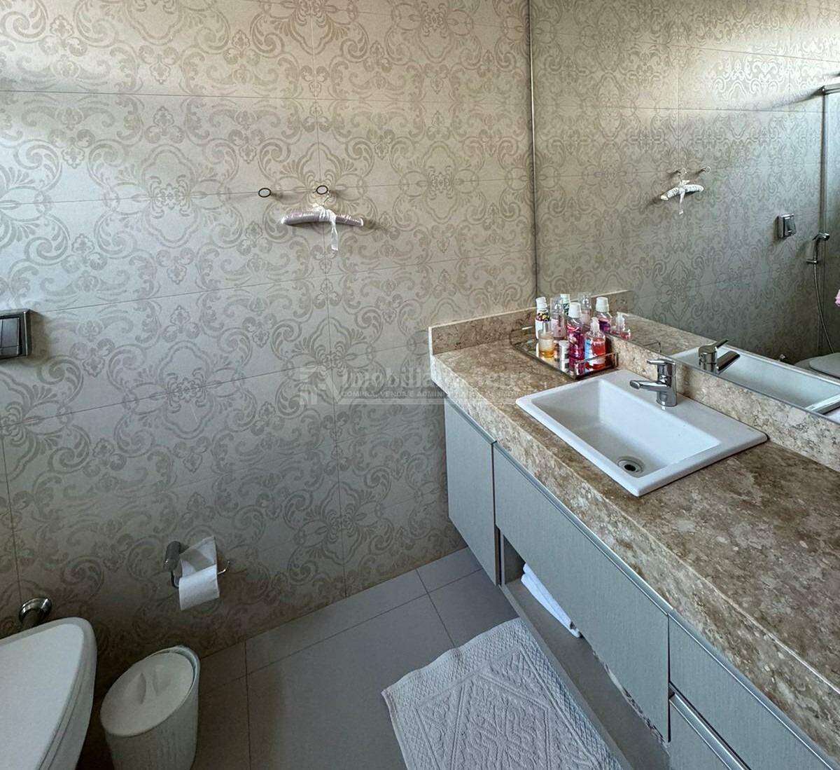 Casa com 3 quartos sendo 3 suítes no Alto das Paineiras em Dourados/MS — foto 12