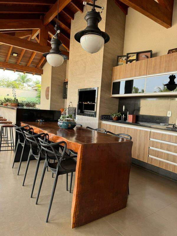 Casa com 3 quartos sendo 3 suítes no Alto das Paineiras em Dourados/MS — foto 19
