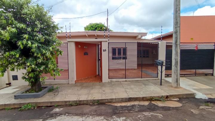 Casa com 4 quartos no Jardim Vital em Dourados/MS