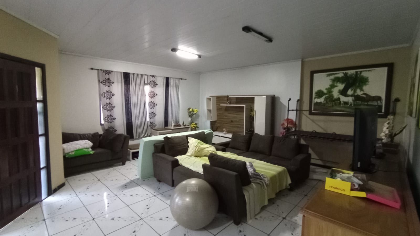 Casa com 2 quartos sendo 2 suítes no Jardim São Pedro em Dourados/MS — foto 3