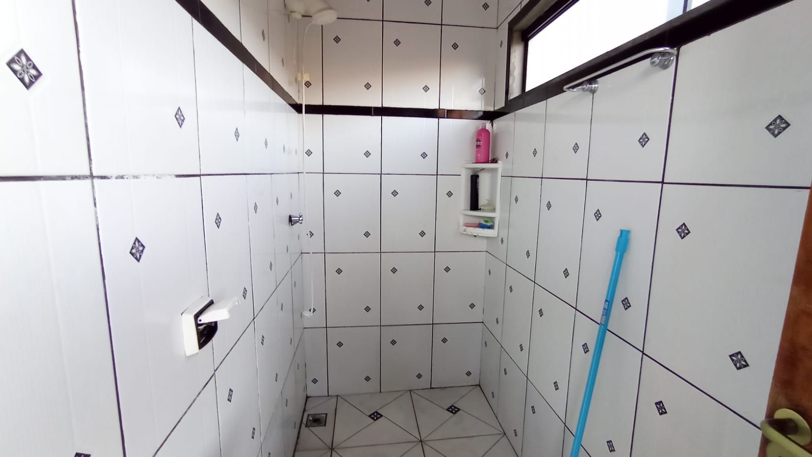 Casa com 2 quartos sendo 2 suítes no Jardim São Pedro em Dourados/MS — foto 12