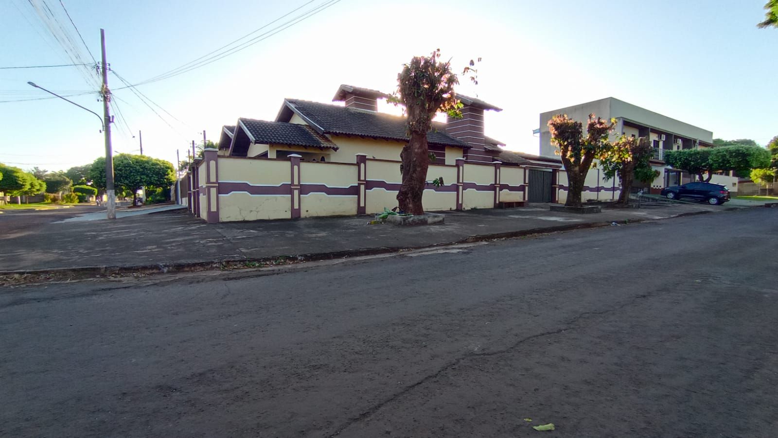 Casa com 2 quartos sendo 2 suítes no Jardim São Pedro em Dourados/MS — foto 2
