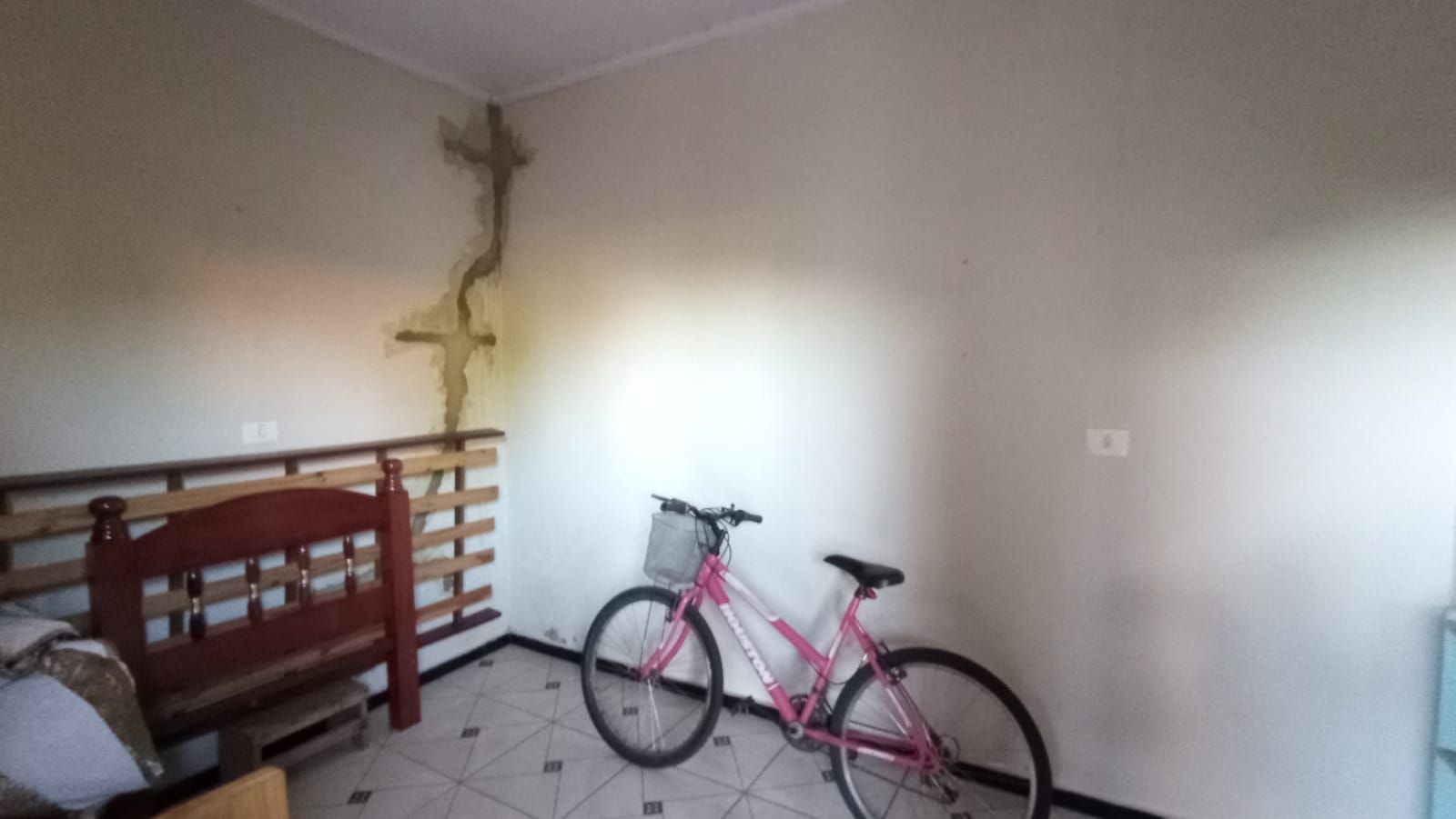 Casa com 2 quartos sendo 2 suítes no Jardim São Pedro em Dourados/MS — foto 8