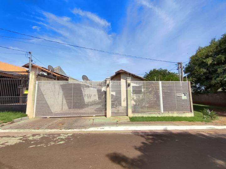 Casa no Parque Alvorada, foto 2 de 10