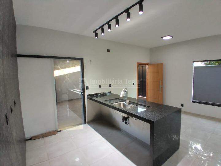 Casa com 2 quartos no Jardim Monte Líbano em Dourados/MS — foto 4