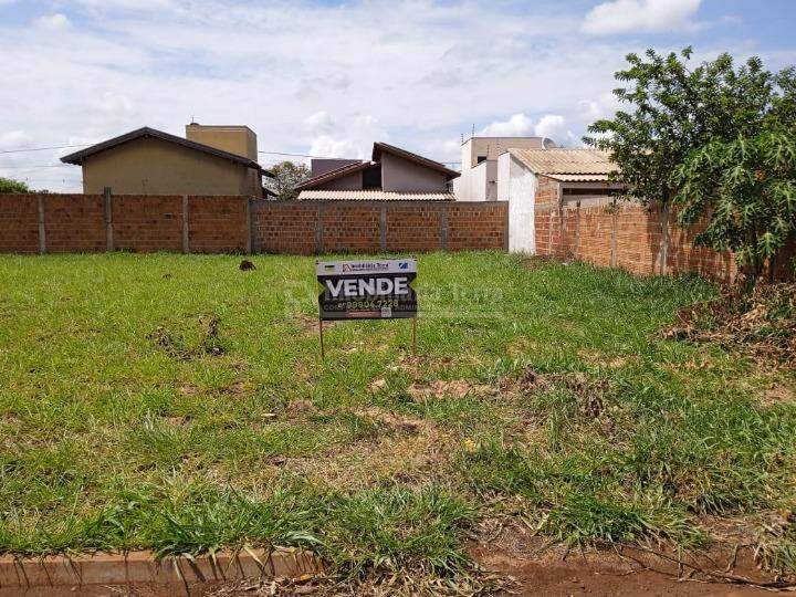 Terreno/Lote no Vival dos Ipês em Dourados/MS — foto 1