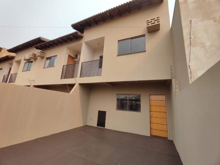 Casa no Parque Alvorada, foto 2 de 10