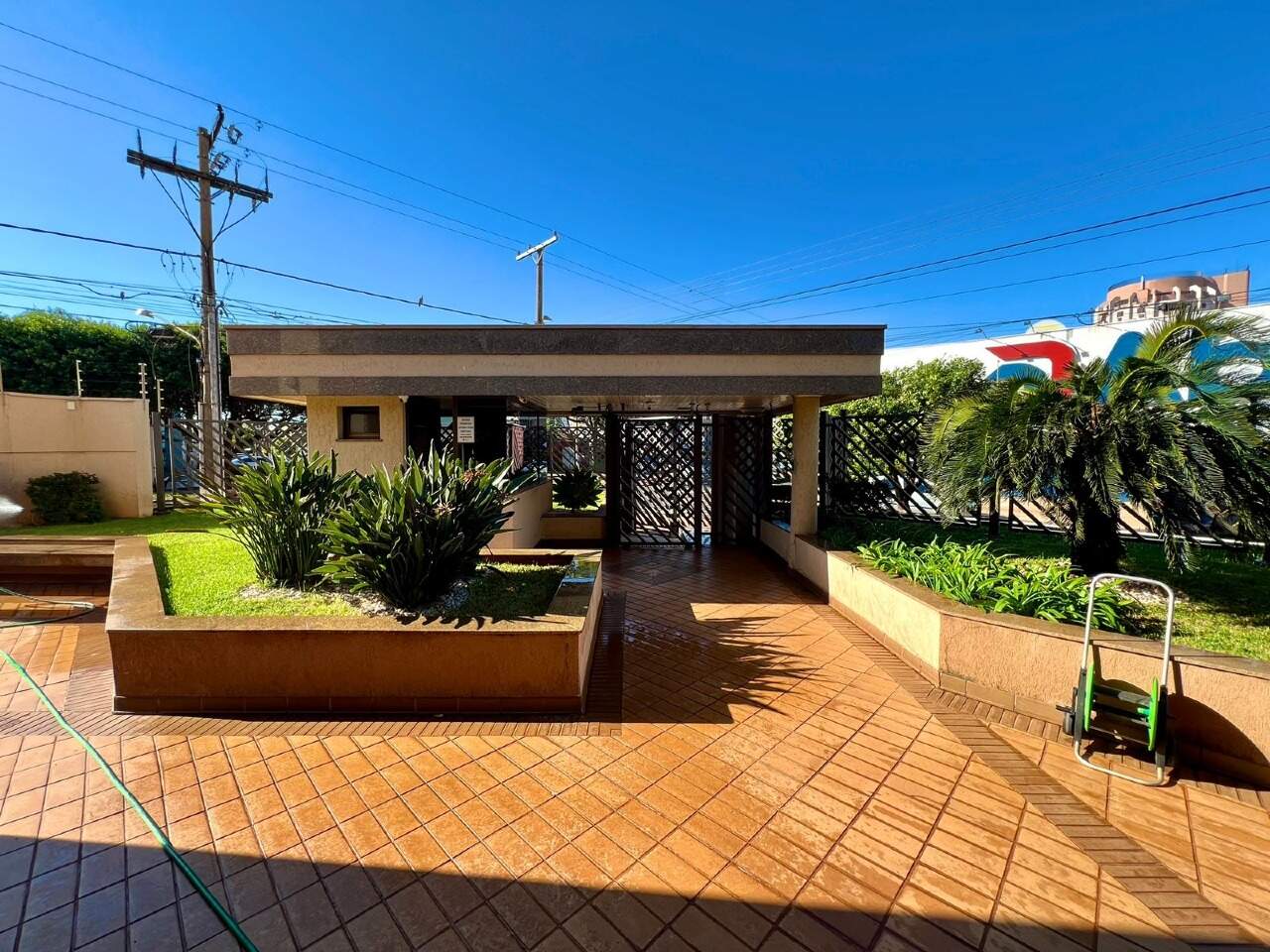 Apartamento com 3 quartos sendo 1 suíte no Jardim América em Dourados/MS — foto 2