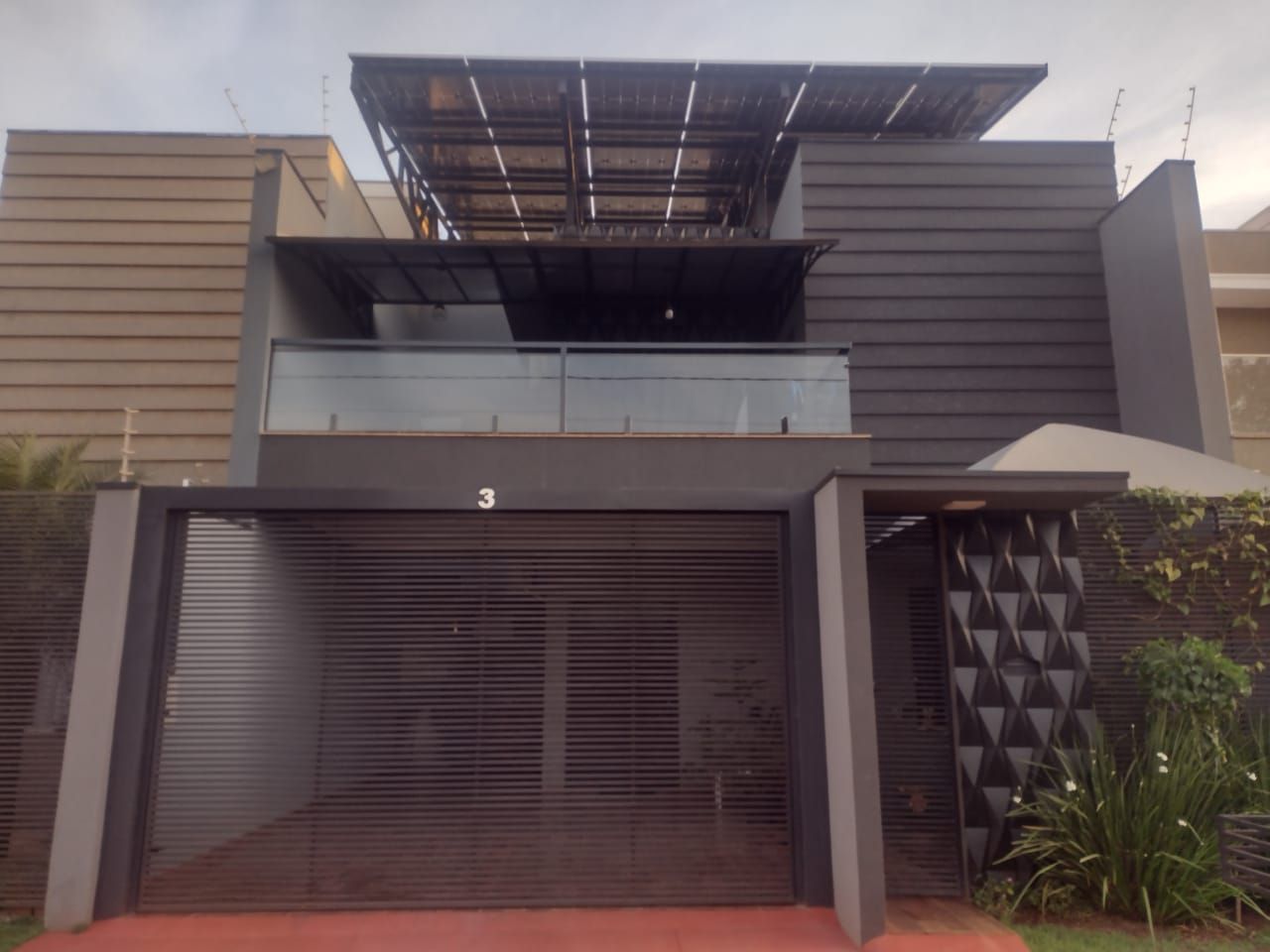 Casa com 3 quartos sendo 1 suíte no Altos Do Indaiá em Dourados/MS — foto 1