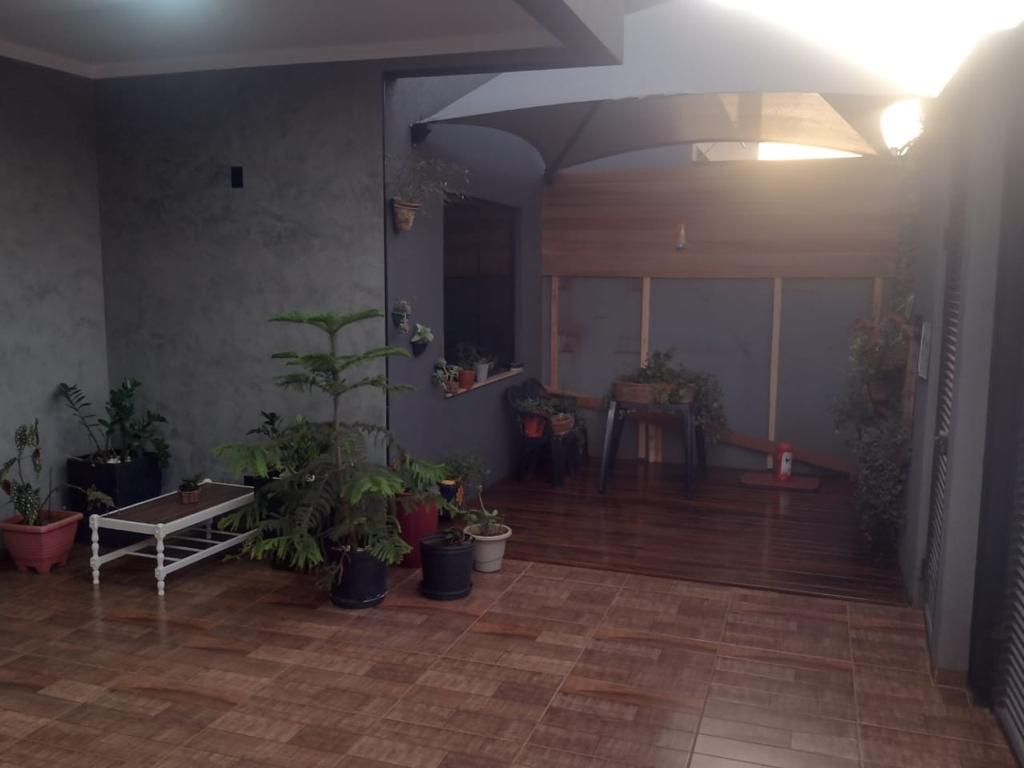Casa com 3 quartos sendo 1 suíte no Altos Do Indaiá em Dourados/MS — foto 3