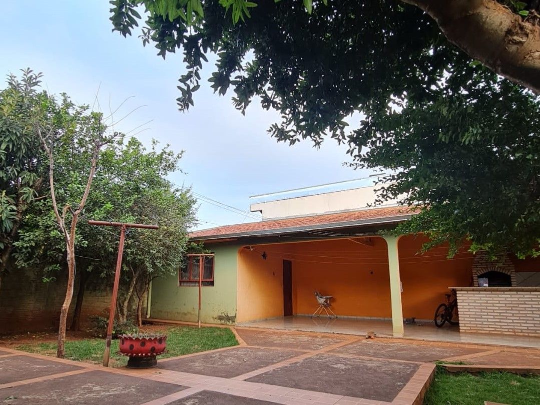 Casa com 4 quartos sendo 1 suíte no Vila Industrial em Dourados/MS — foto 10