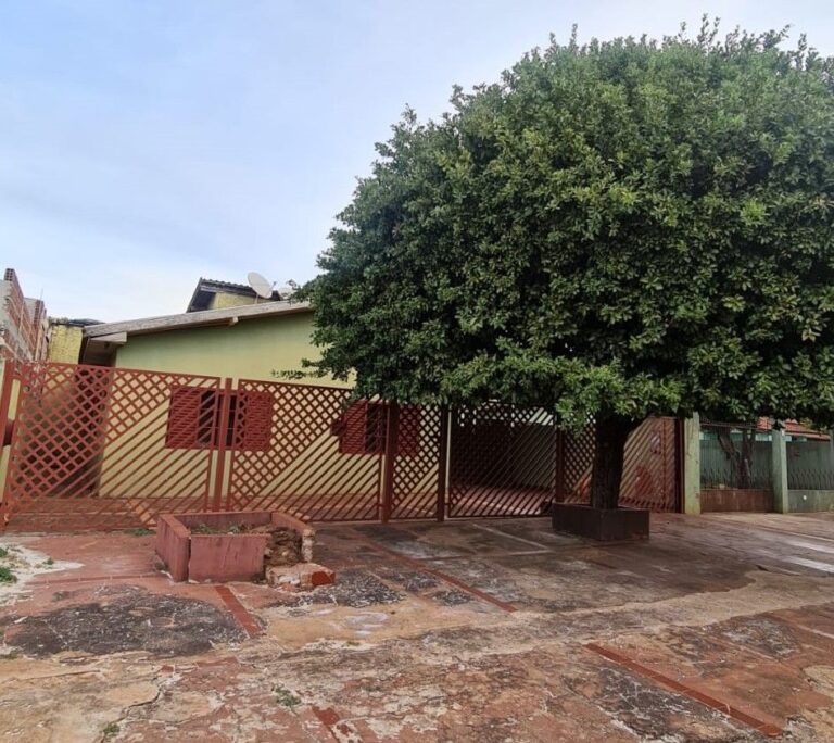 Casa com 4 quartos no Vila Industrial em Dourados/MS