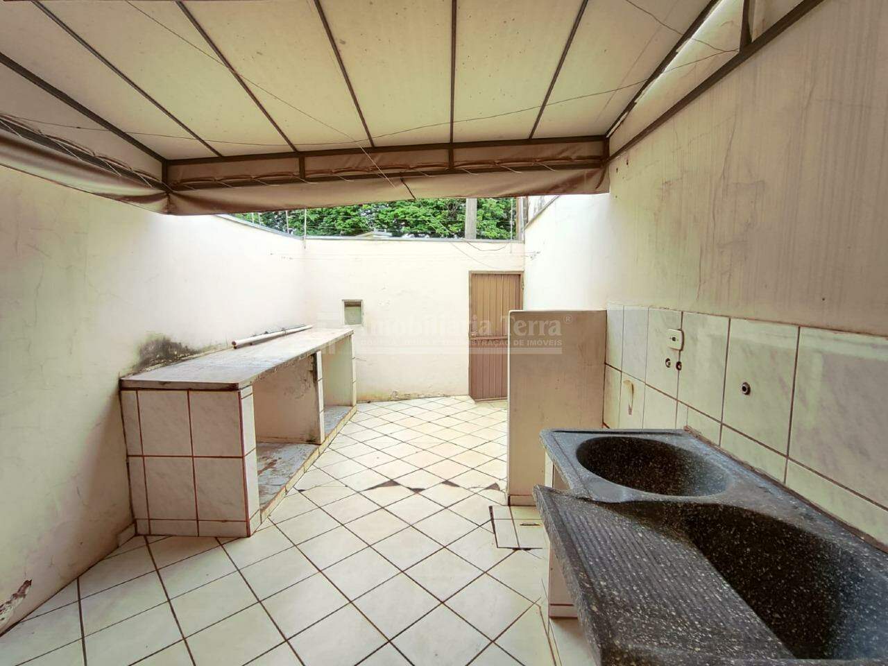Casa com 3 quartos sendo 1 suíte no Vila Planalto em Dourados/MS — foto 21