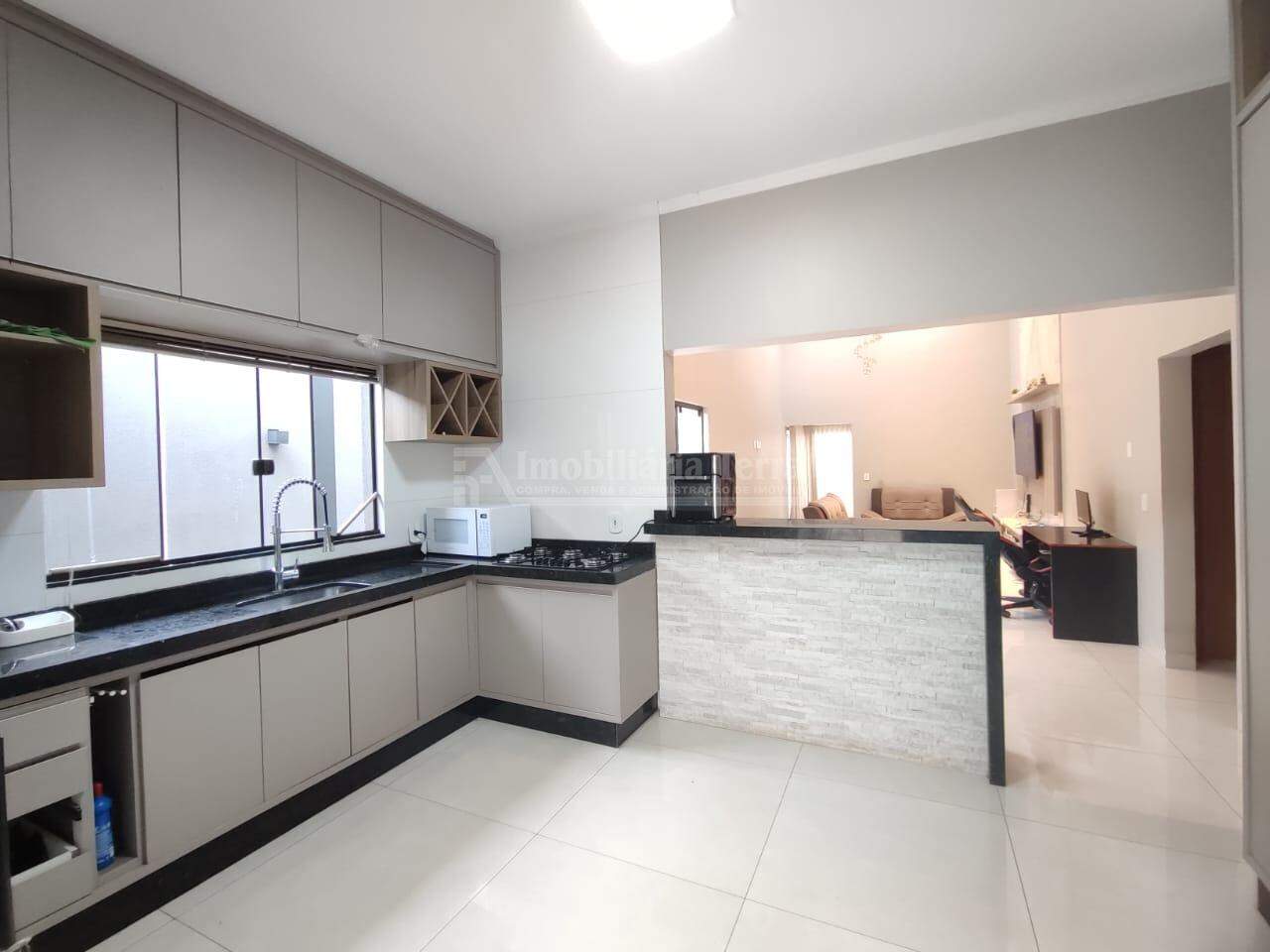 Casa com 3 quartos sendo 1 suíte no Jardim Flórida em Dourados/MS — foto 5