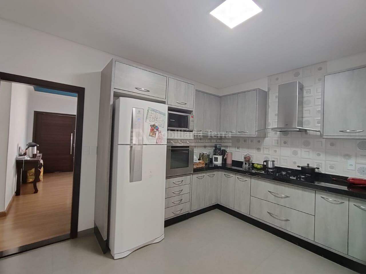 Casa no Parque Alvorada, foto 4 de 18