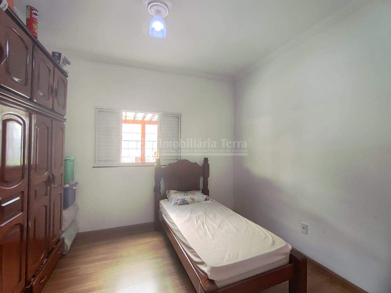 Casa no Parque Alvorada, foto 10 de 18