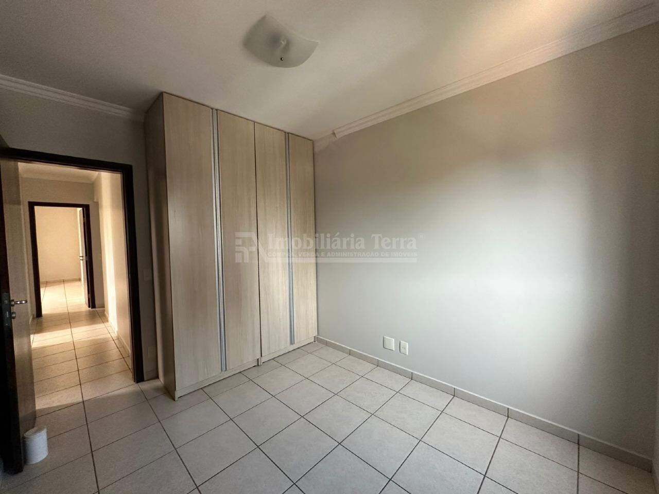 Apartamento com 4 quartos sendo 1 suíte no Vila Tonani I em Dourados/MS — foto 11