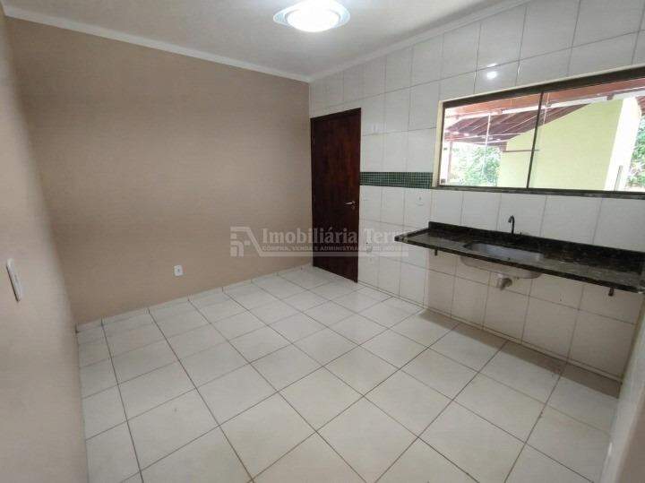Casa com 2 quartos sendo 1 suíte no Jardim Guaruja em Dourados/MS — foto 3