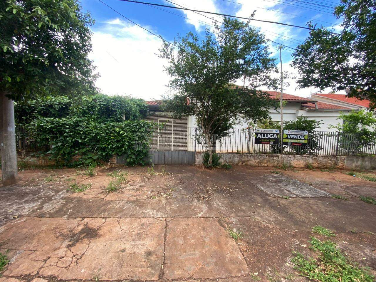 Casa com 3 quartos no Vila Industrial em Dourados/MS