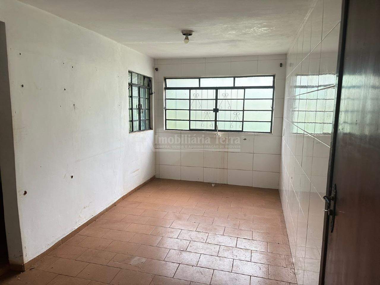 Casa com 3 quartos no Centro em Dourados/MS — foto 5