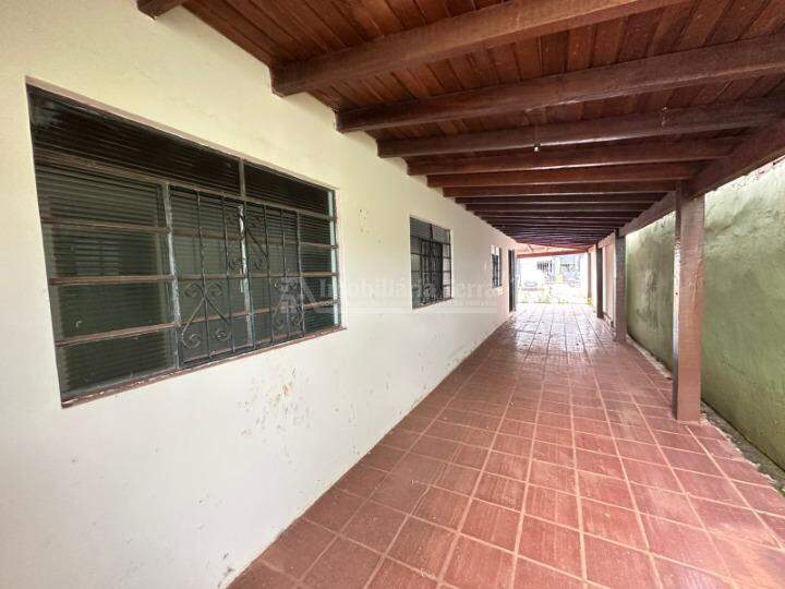 Casa com 3 quartos no Centro em Dourados/MS — foto 3