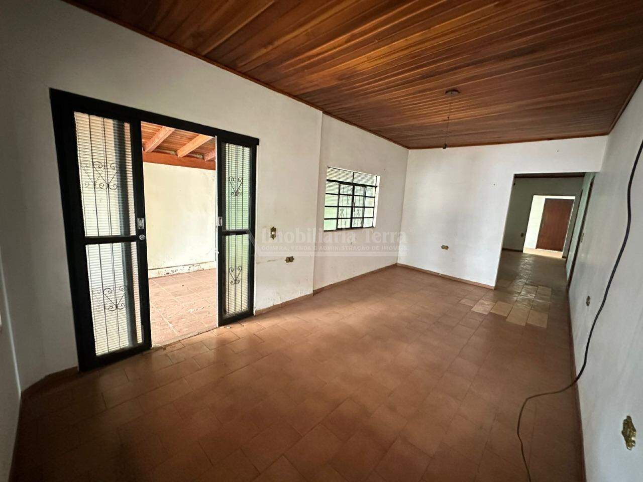 Casa com 3 quartos no Centro em Dourados/MS — foto 4