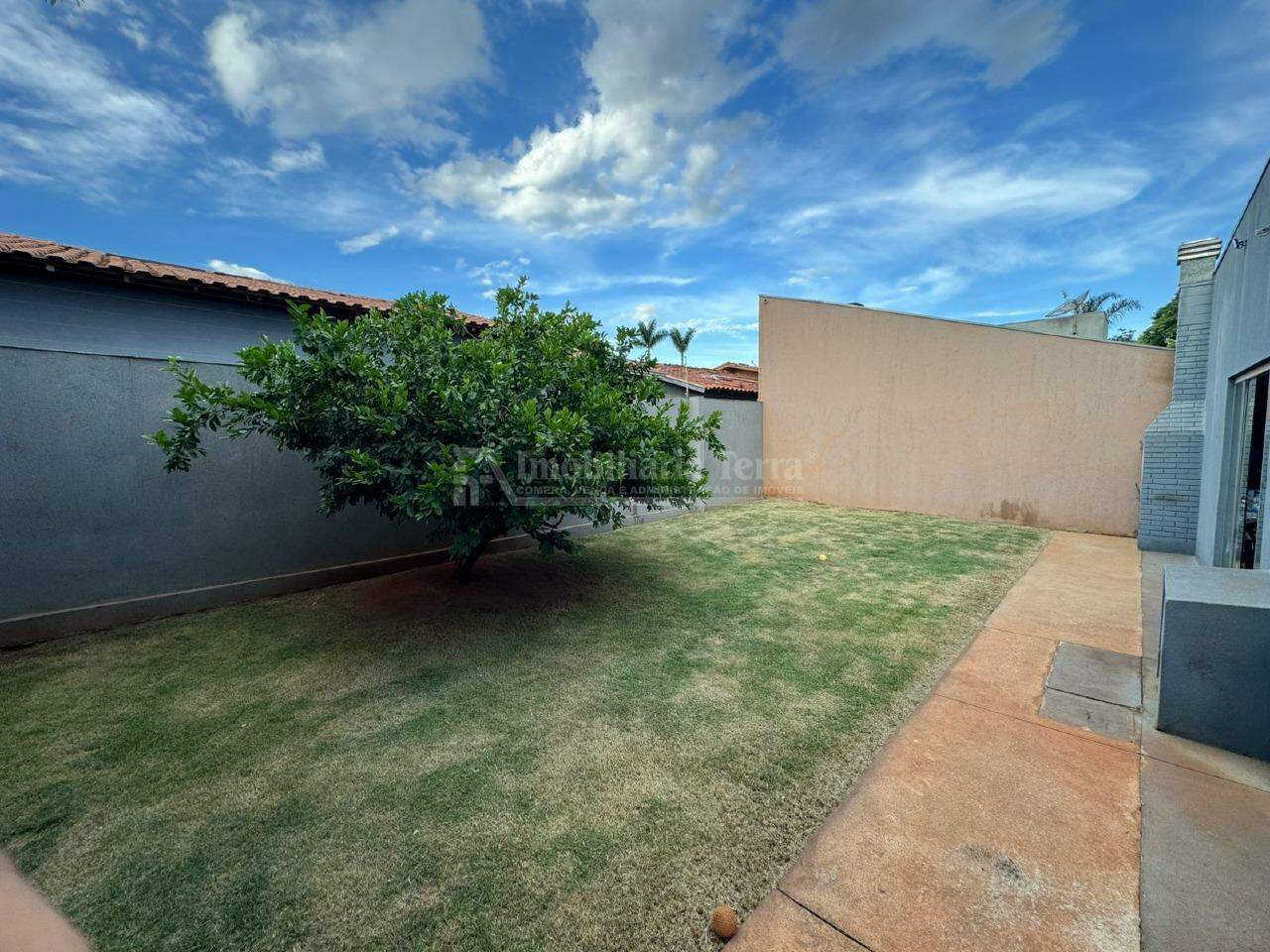 Casa com 4 quartos sendo 2 suítes no Jardim Paulista em Dourados/MS — foto 17