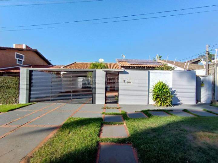 Casa com 3 quartos sendo 1 suíte no Jardim Europa em Dourados/MS — foto 1