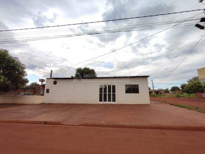 Casa com 3 quartos no Chácara Cidélis em Dourados/MS
