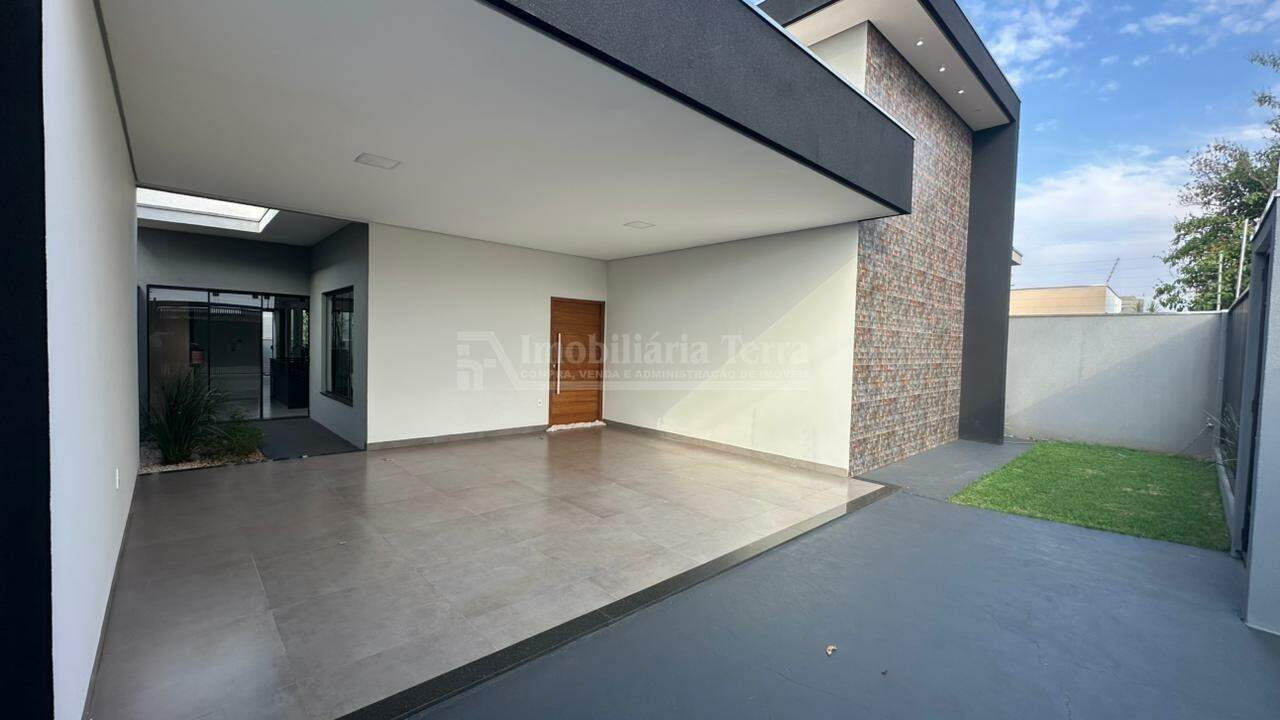 Casa no Jardim Cristhais, foto 2 de 18