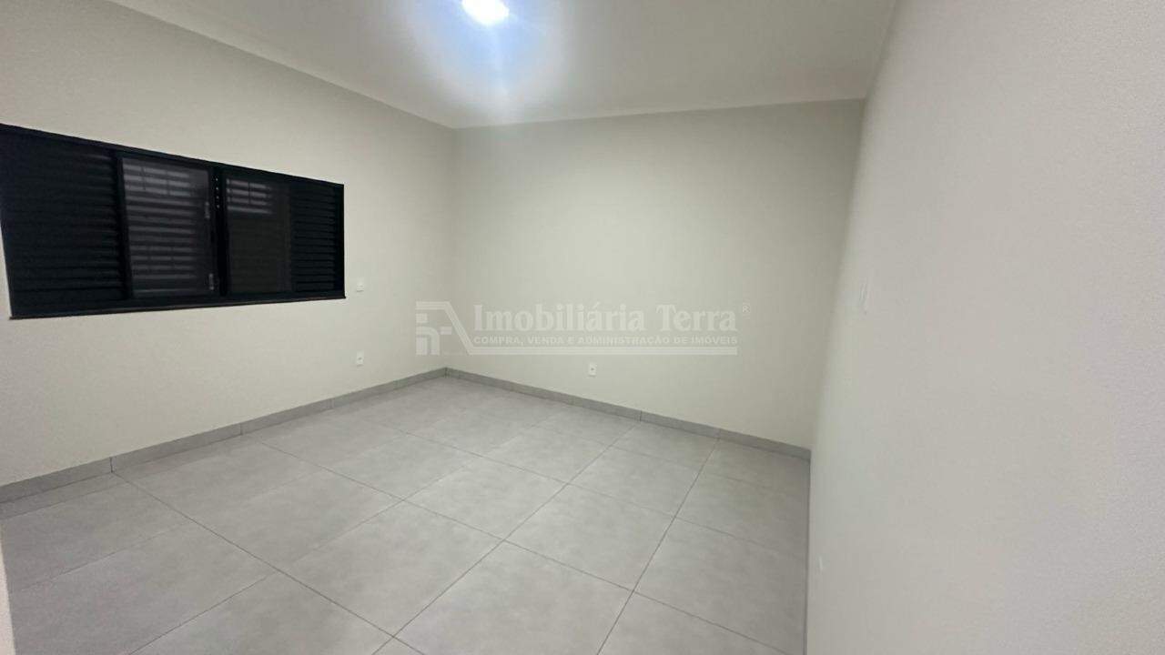 Casa no Jardim Cristhais, foto 13 de 18