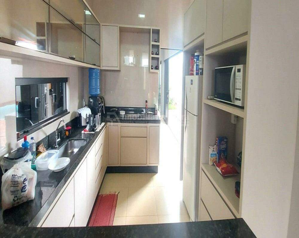 Casa com 3 quartos sendo 1 suíte no Terra Dourada em Dourados/MS — foto 2