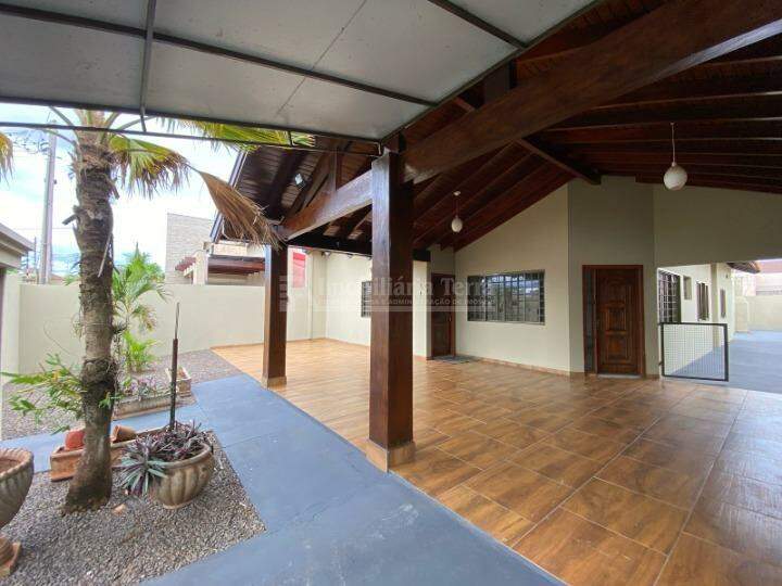 Casa com 3 quartos sendo 3 suítes no Jardim Mônaco em Dourados/MS — foto 2