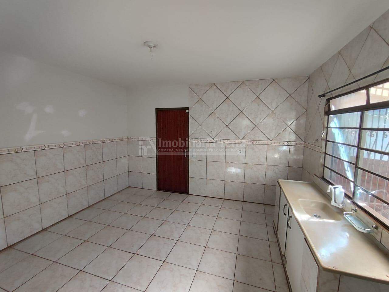Casa com 2 quartos sendo 1 suíte no Jardim Água Boa em Dourados/MS — foto 3