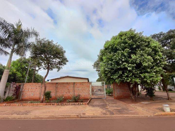 Casa com 2 quartos no Jardim Novo Horizonte em Dourados/MS