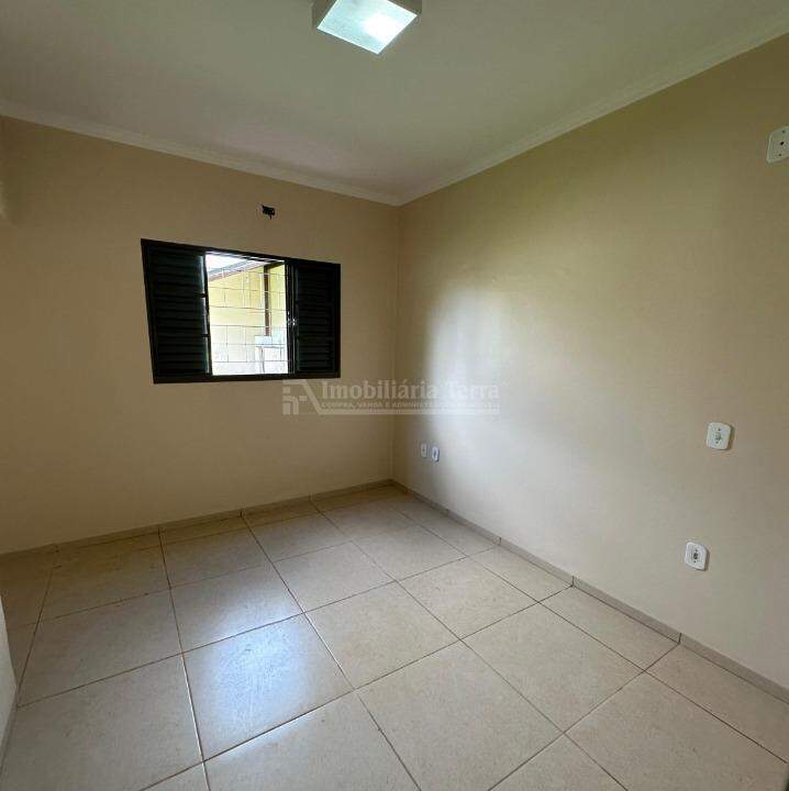 Casa no Parque Alvorada, foto 11 de 14