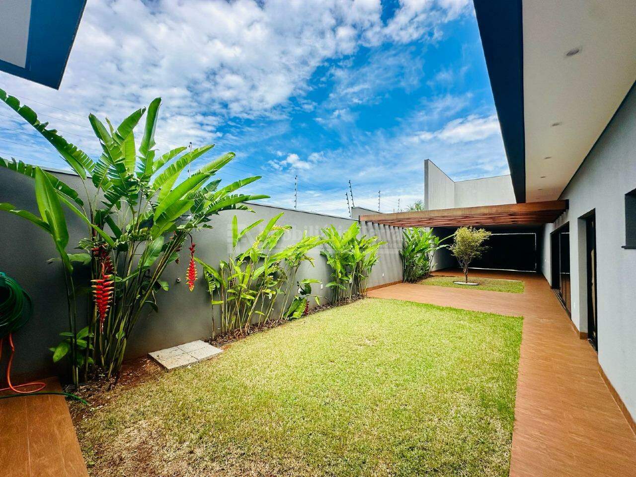 Casa com 3 quartos sendo 1 suíte no Jardim das Palmeiras em Dourados/MS — foto 20