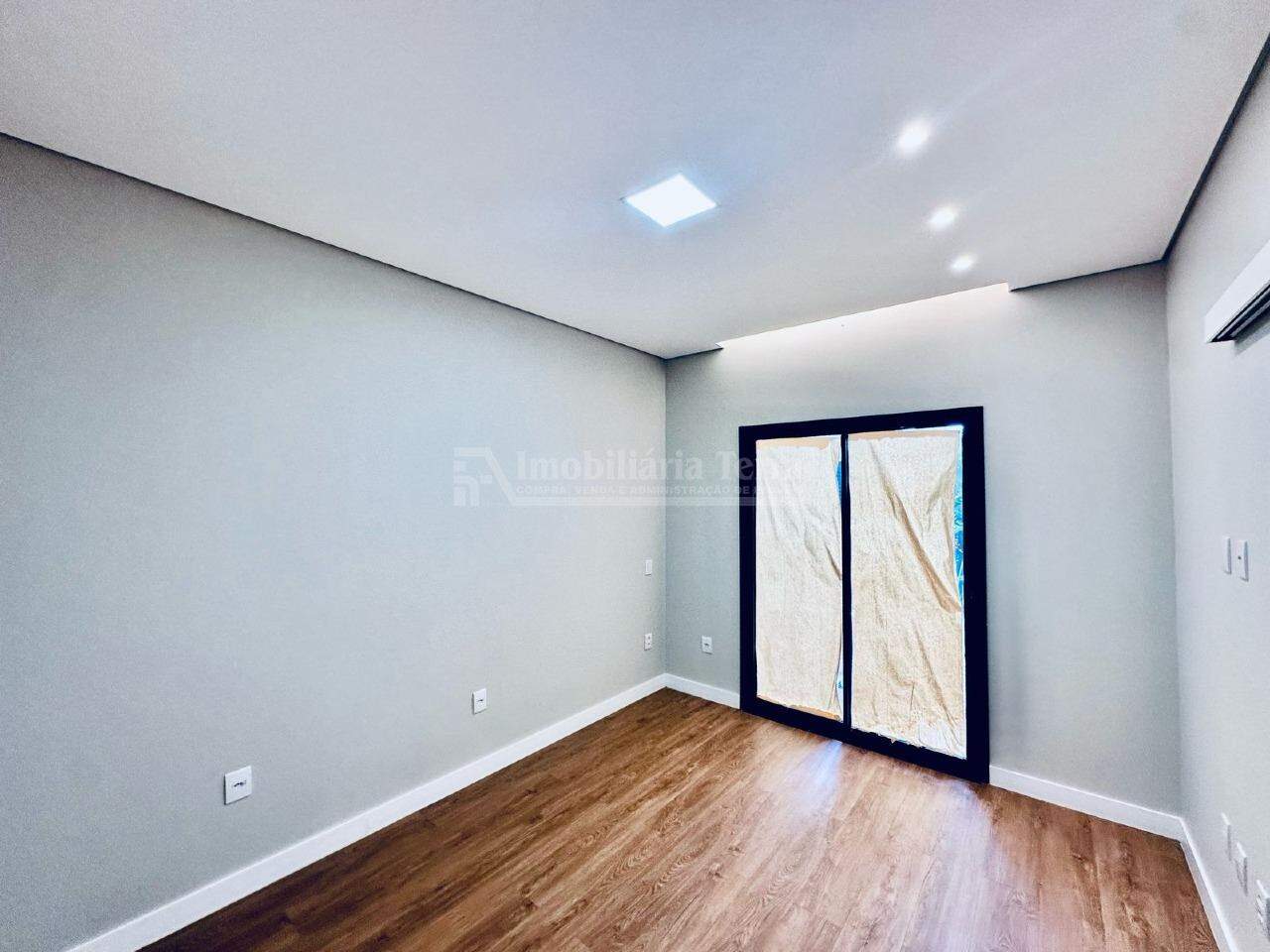 Casa com 3 quartos sendo 1 suíte no Jardim das Palmeiras em Dourados/MS — foto 12