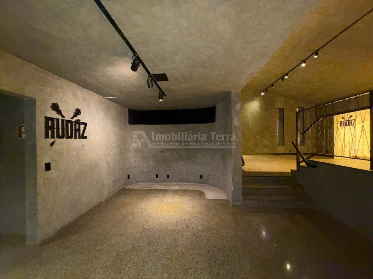 Imóvel Comercial com 4 quartos sendo 1 suíte no Vila Progresso em Dourados/MS — foto 11
