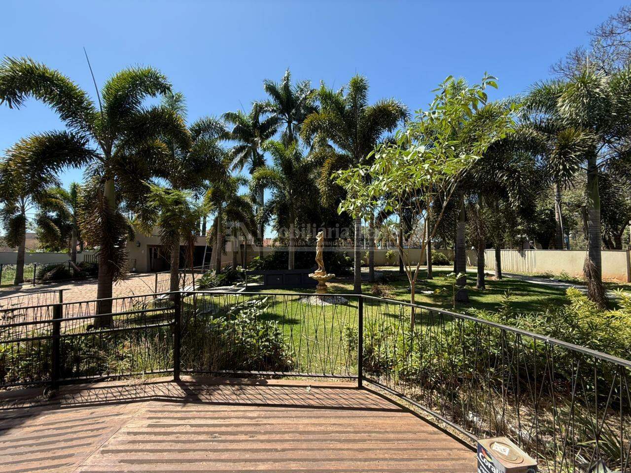 Imóvel Comercial com 4 quartos sendo 1 suíte no Vila Progresso em Dourados/MS — foto 8