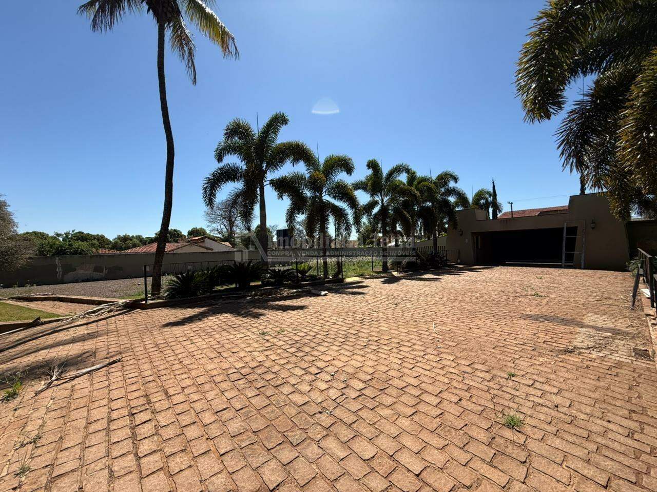 Imóvel Comercial com 4 quartos sendo 1 suíte no Vila Progresso em Dourados/MS — foto 6