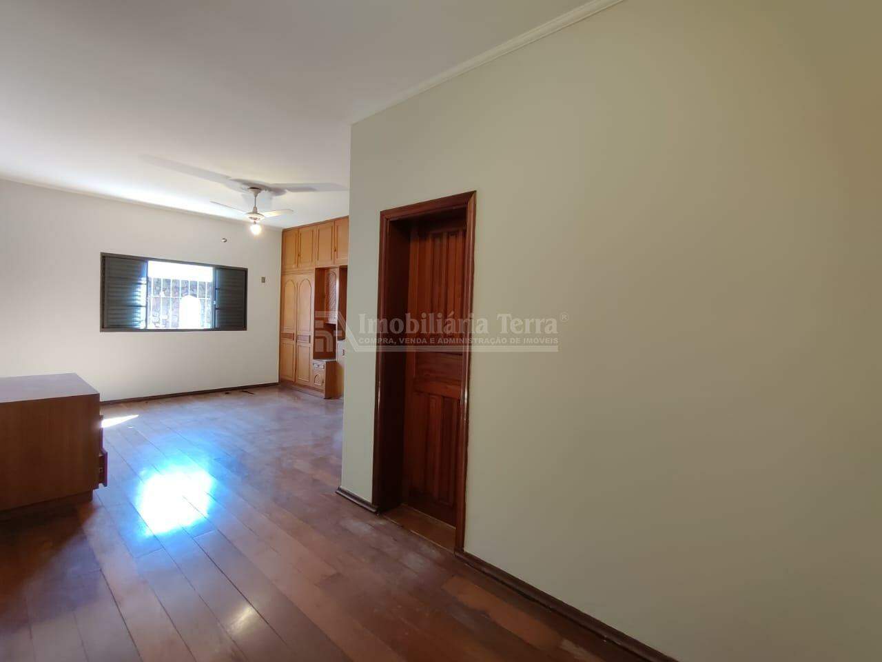 Casa com 5 quartos sendo 3 suítes no Jardim Itaipú em Dourados/MS — foto 12