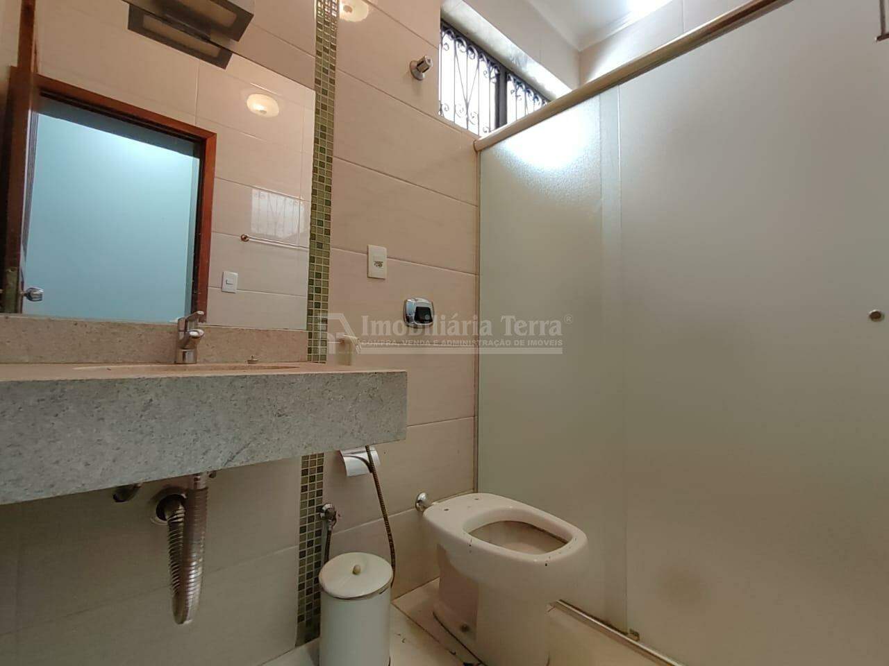 Casa com 5 quartos sendo 3 suítes no Jardim Itaipú em Dourados/MS — foto 22