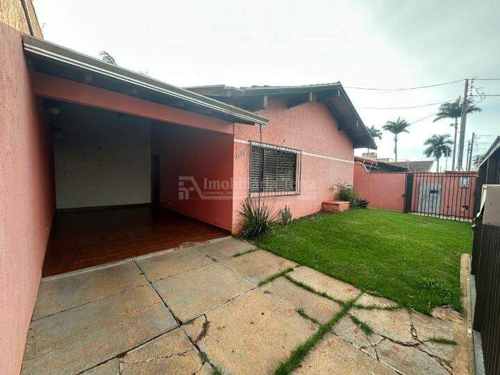 Casa com 4 quartos no BNH II Plano em Dourados/MS — foto 2
