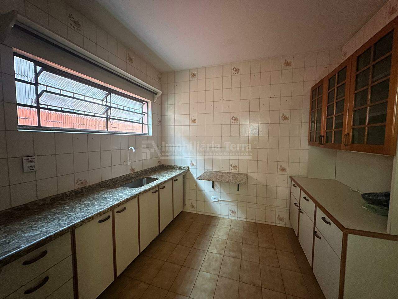 Casa com 4 quartos no BNH II Plano em Dourados/MS — foto 5